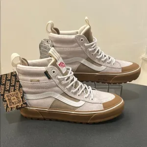 NWT - Vans UA SK8-Hi MTE-2 Sneakers, Beige, Size M 7.5 / W 9.0, RARE!!
