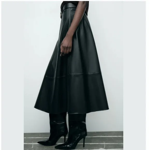 NWT- Zara Faux Leather Layered Skirt XL Black