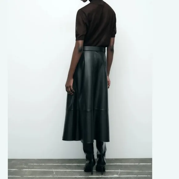 NWT- Zara Faux Leather Layered Skirt XL Black