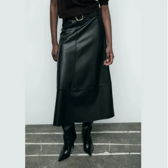 NWT- Zara Faux Leather Layered Skirt XL Black
