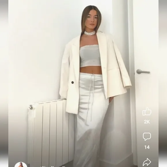 NWT * Zara White Satin Effect Blazer