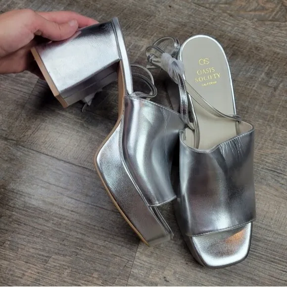 Oasis Society Annalise silver square toe chunky platform heeled sandals