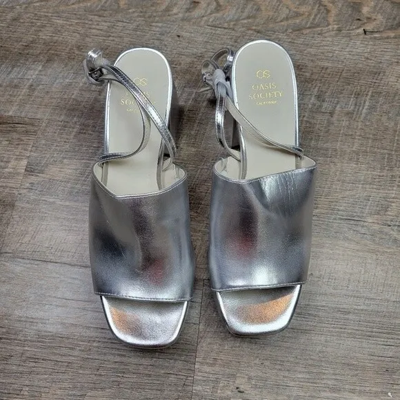 Oasis Society Annalise silver square toe chunky platform heeled sandals