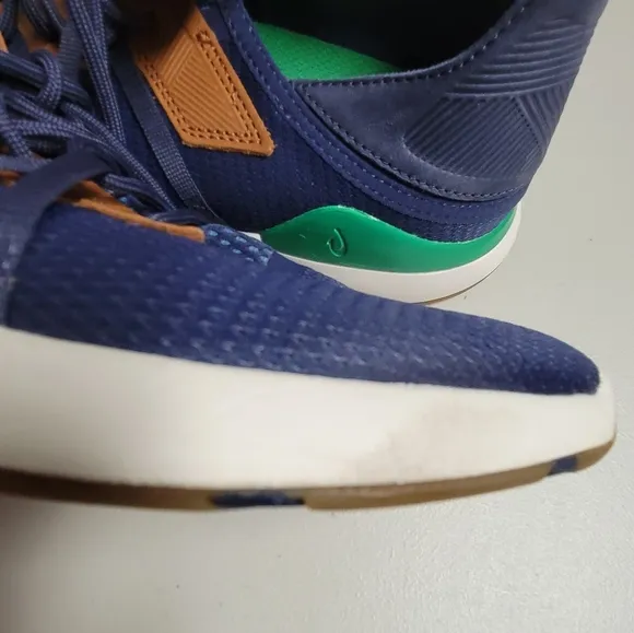 Olukai Mio Li Men's Athletic Shoes.