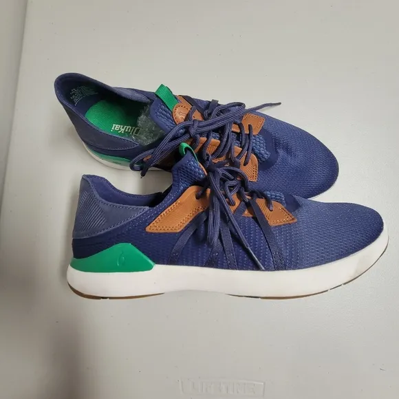 Olukai Mio Li Men's Athletic Shoes.