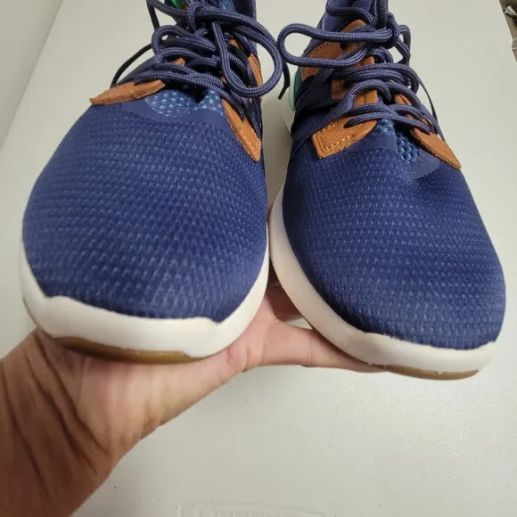 Olukai Mio Li Men's Athletic Shoes.