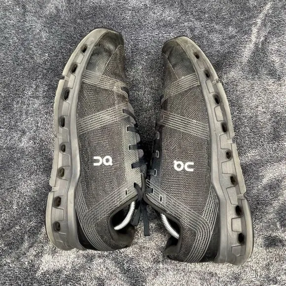 On Cloudgo  Black Eclipse Men size 12.5