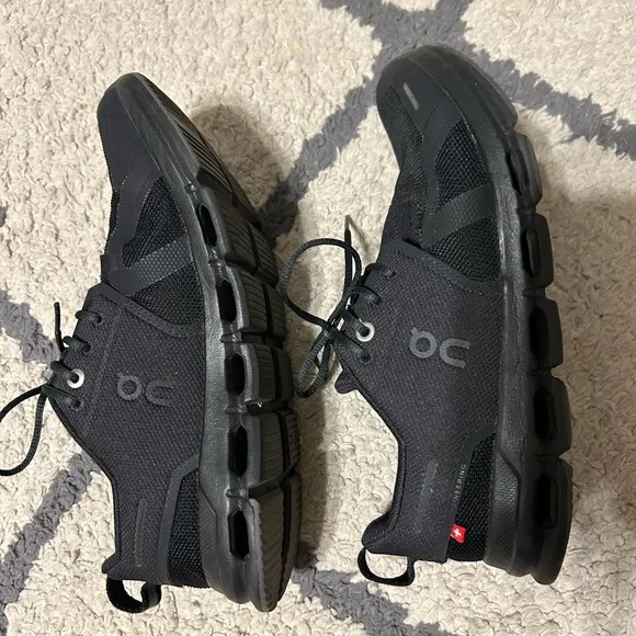 On Running Shoes Kids 5.5 fits Women 6.5