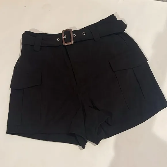 Paige Denim Carolina Belted Black Shorts 💕