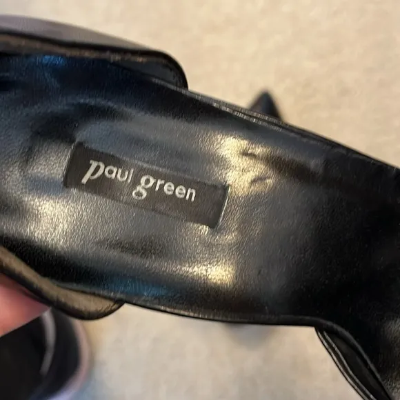 Paul Green NWOT Black Julia Leather Kitten Low Heel Pumps Shoes Pointed Toe