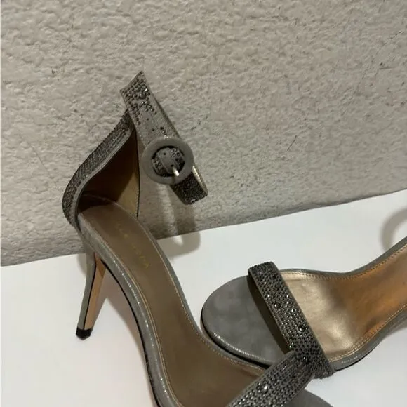 Pella Moda Evening Sandals 8.5 M heels gray jeweled