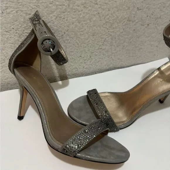 Pella Moda Evening Sandals 8.5 M heels gray jeweled