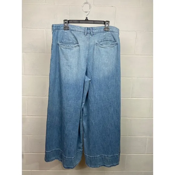 Pilcro High Rise Wide Leg Cropped Jeans Embroidered Pockets Denim Blue Size 32