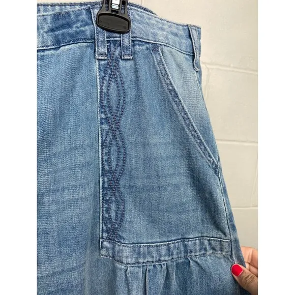 Pilcro High Rise Wide Leg Cropped Jeans Embroidered Pockets Denim Blue Size 32