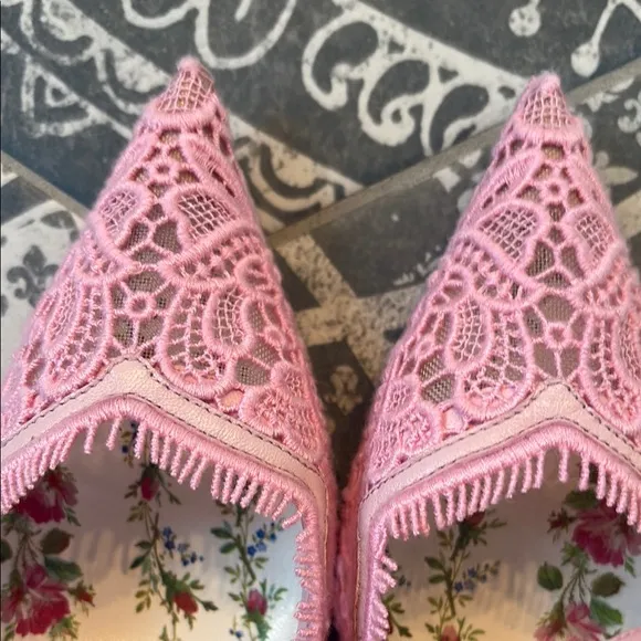 Pink Lace Women Shoes