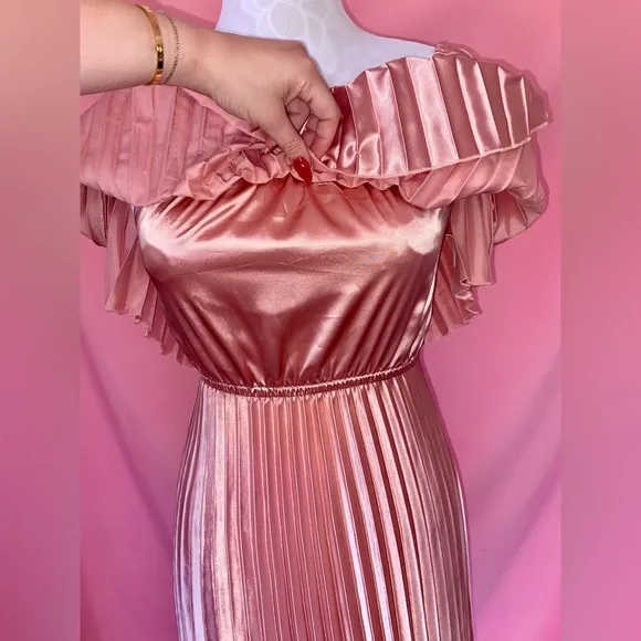 Pink Old Hollywood Glam Pleated Maxi Dress Gown Vintage OffShoulder Medium Large