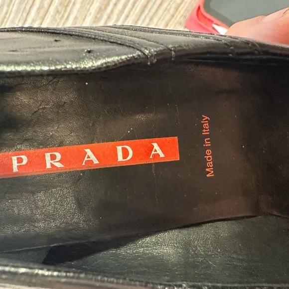 PRADA Black Square Toe Leather Pumps, Size 40 1/2 (certificate of authenticity)