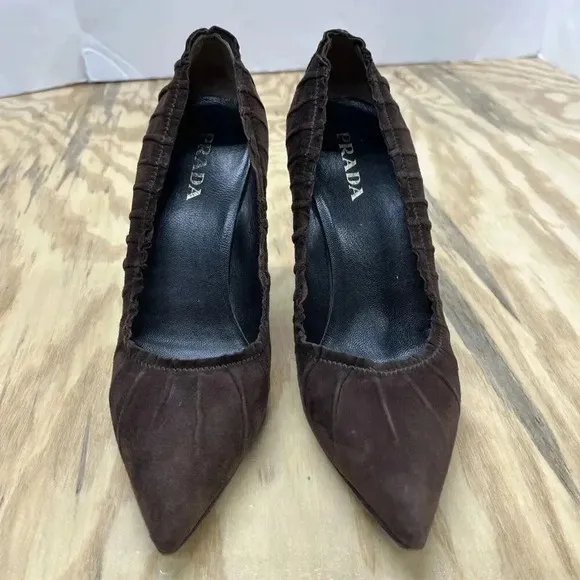 Prada Brown suede pleated leather pumps 4”heel EU Size 37 US Pointed toe shoe
