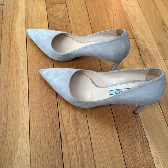 Prada Gray Suede Pointed Toe Pumps