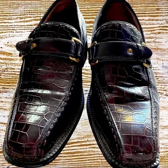 Price reduced to sell! Mens Todd Welsh shoes size 8 Burgundy gator 🐊 print