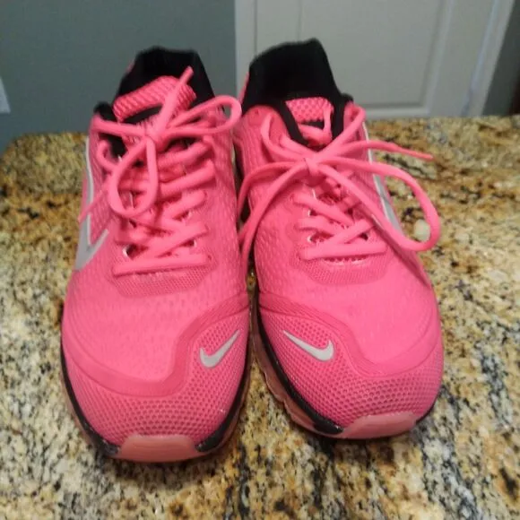 Rare Nike Air Max Running Shoes 898013-006 Women's Pink Running Shoes Size 8.5