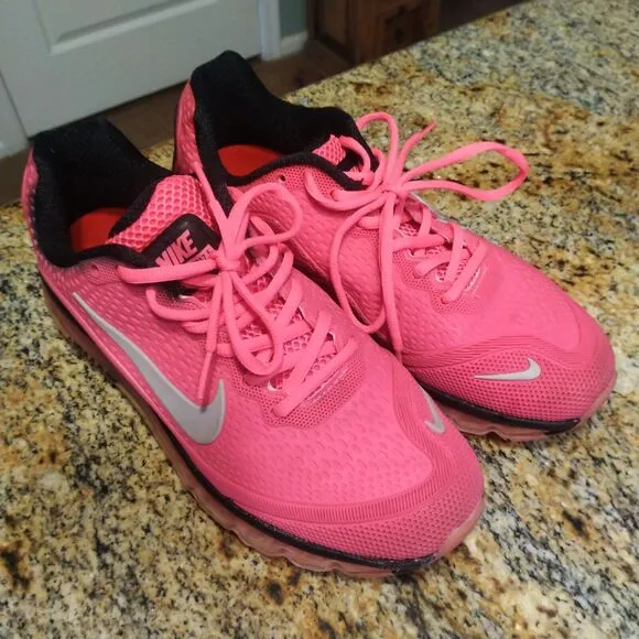 Rare Nike Air Max Running Shoes 898013-006 Women's Pink Running Shoes Size 8.5