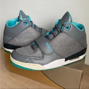 RARE Nike Jordan 2013 Flight Club Grey/White/Blue- Men SZ 9.5