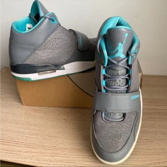 RARE Nike Jordan 2013 Flight Club Grey/White/Blue- Men SZ 9.5