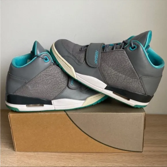 RARE Nike Jordan 2013 Flight Club Grey/White/Blue- Men SZ 9.5