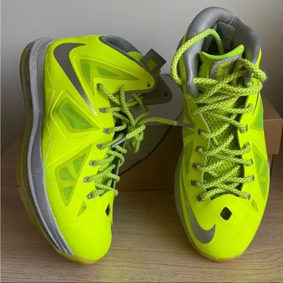 RARE Nike Lebron X 10 Volt Neon Yellow - Men SZ 8