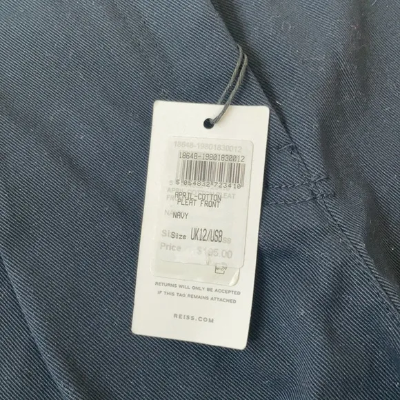 Reiss April cotton pleat front navy blue shorts 8 NWT