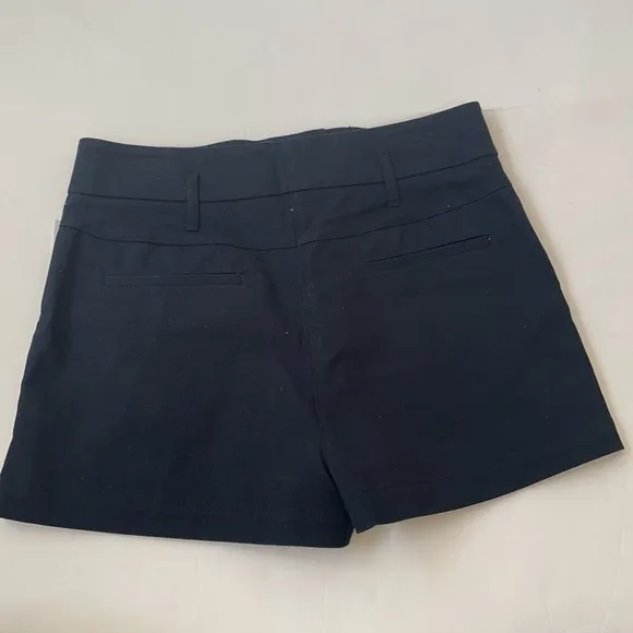 Reiss April cotton pleat front navy blue shorts 8 NWT