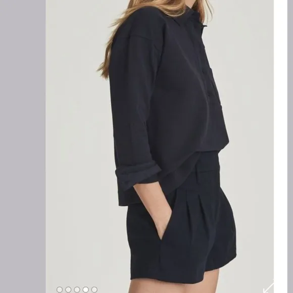 Reiss April cotton pleat front navy blue shorts 8 NWT