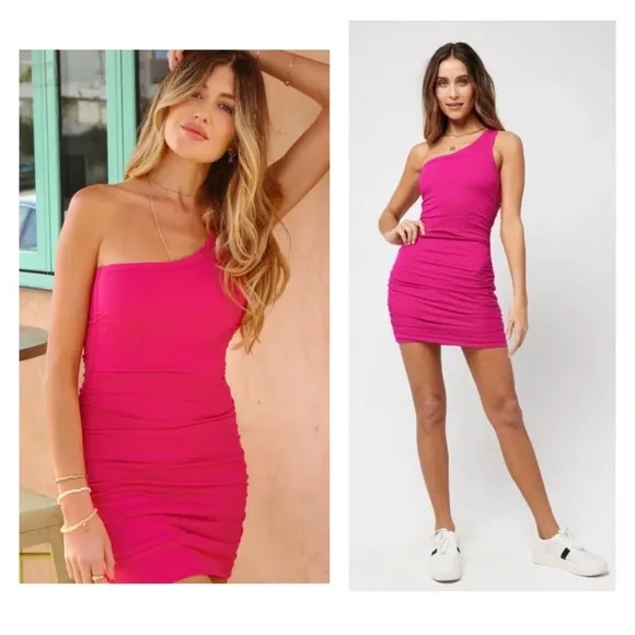 REVOLVE X LSPACE EXCLUSIVE Alana Dress Size Medium in Color Bougainvillea