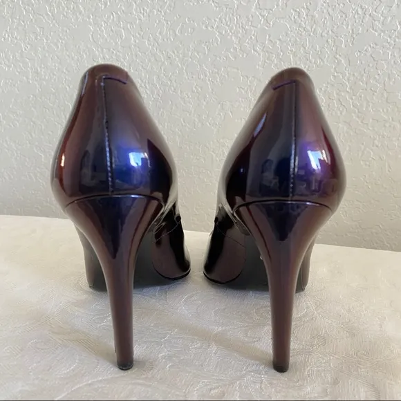 Roger Vivier Blue purple simmering Patent Leather Curved Heel Pumps