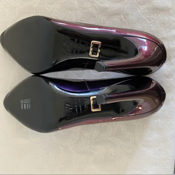 Roger Vivier Blue purple simmering Patent Leather Curved Heel Pumps
