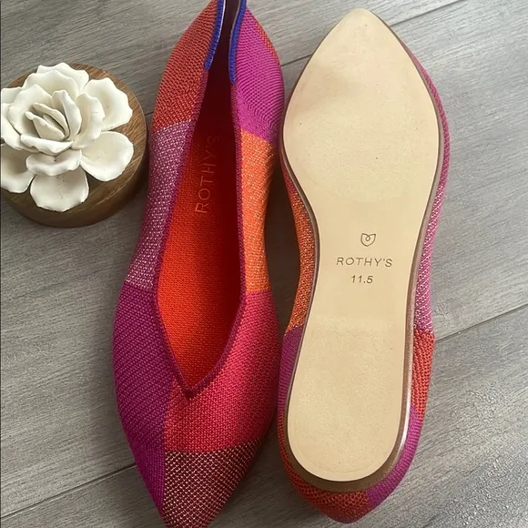 Rothy's Limited edition point metallic pomegranate Women's  Flats shoes