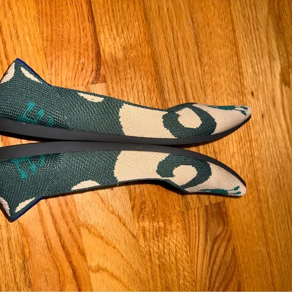 Rothy’s Moroccan Pointed Flats size 7 GUC