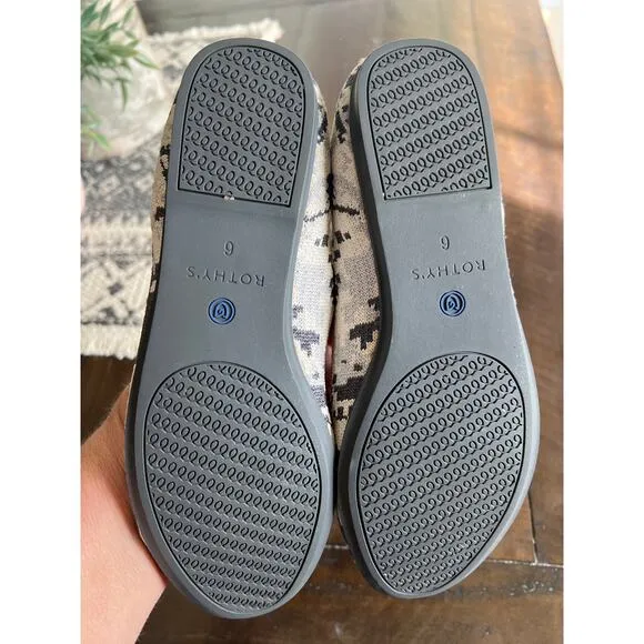 Rothy’s size 6 Ash Camo flats shoes