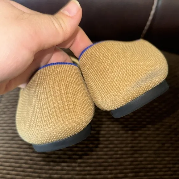 Rothy’s Women's Black and Tan Flats
