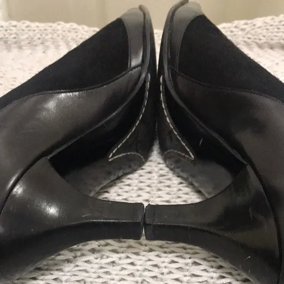 Salvatore Ferragamo Black Suede and Leather Pumps