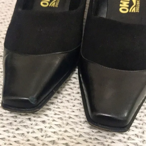 Salvatore Ferragamo Black Suede and Leather Pumps