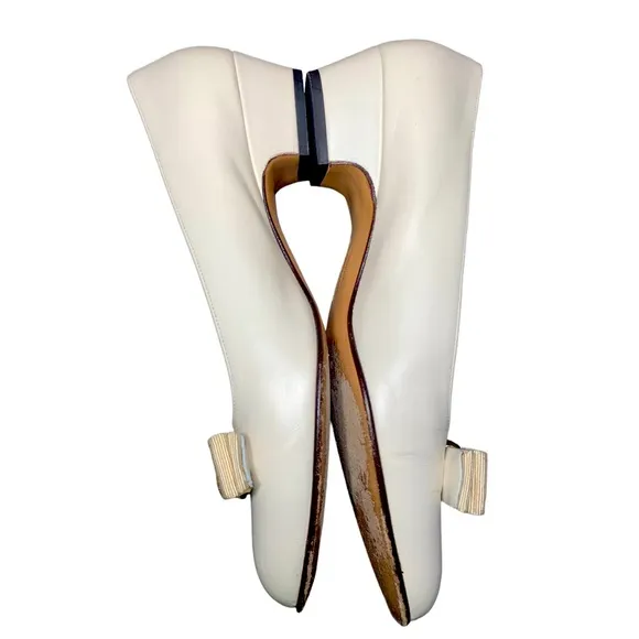 Salvatore Ferragamo, Boutique, bow flats