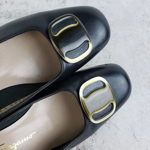 Salvatore Ferragamo Boutique Italy Leather Classic Pumps Shoes Black size 7B