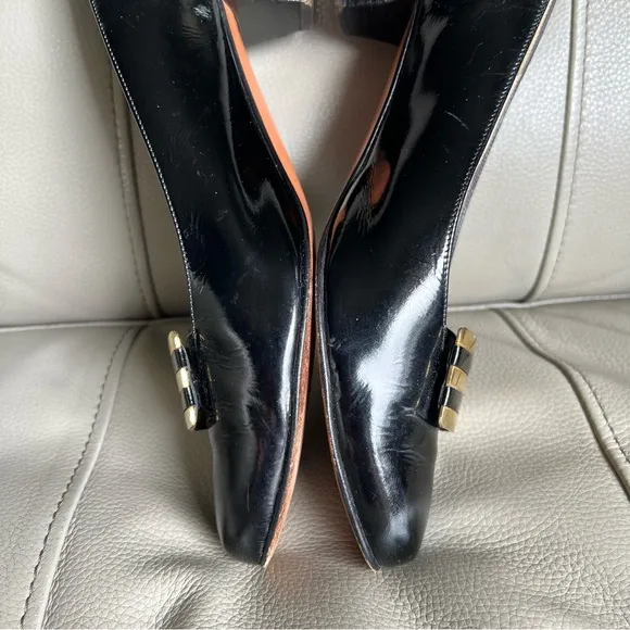 Salvatore Ferragamo Pumps Sz 9.5 Patent Leather Classic Shoes