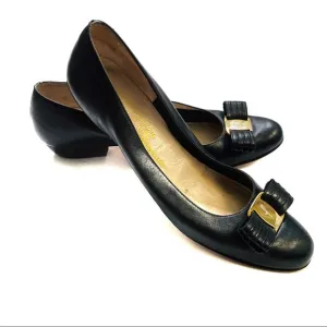 Salvatore Ferragamo Vara Blocked Heel Pumps Size 9
