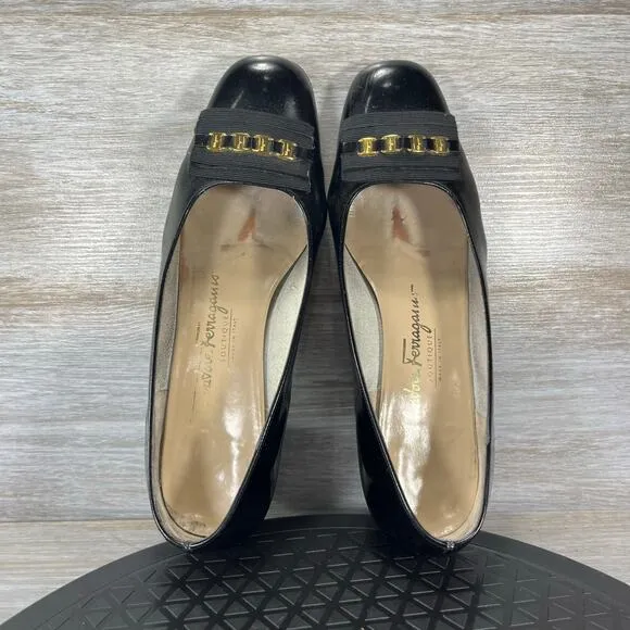 Salvatore Ferragamo Women’s pumps Vara Ribbon Black Leather Heels Size 7 C