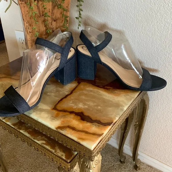 SAM EDELMAN Blue Denim Sandals, 3” block heel, ankle straps, dark wash. 9 EUC