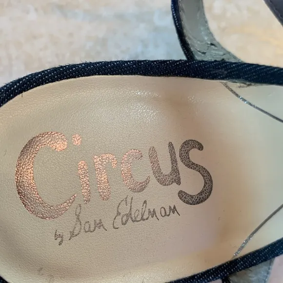 SAM EDELMAN Blue Denim Sandals, 3” block heel, ankle straps, dark wash. 9 EUC
