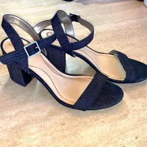 SAM EDELMAN Blue Denim Sandals, 3” block heel, ankle straps, dark wash. 9 EUC